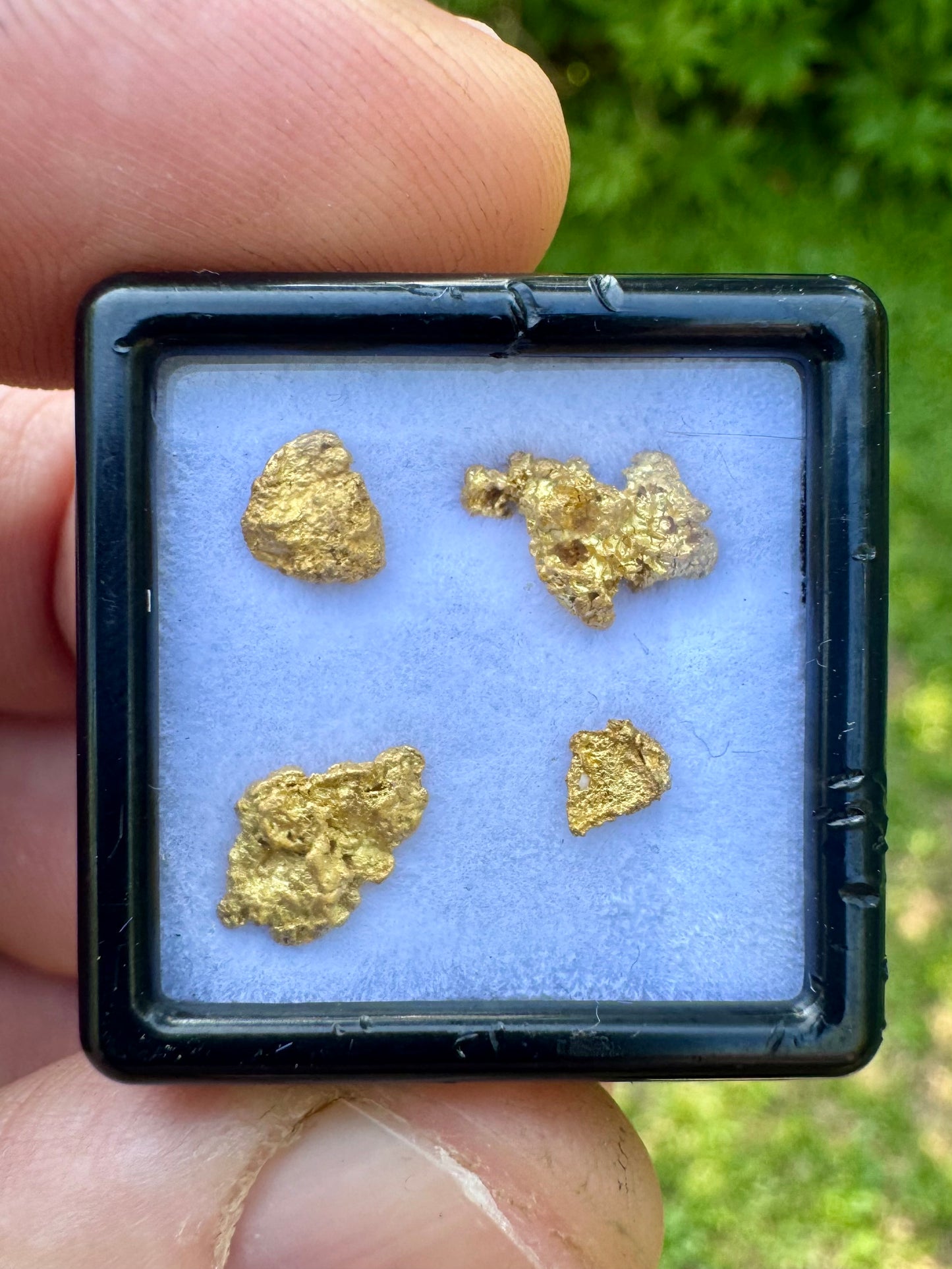 1.80 grams for 4 Gold Nuggets