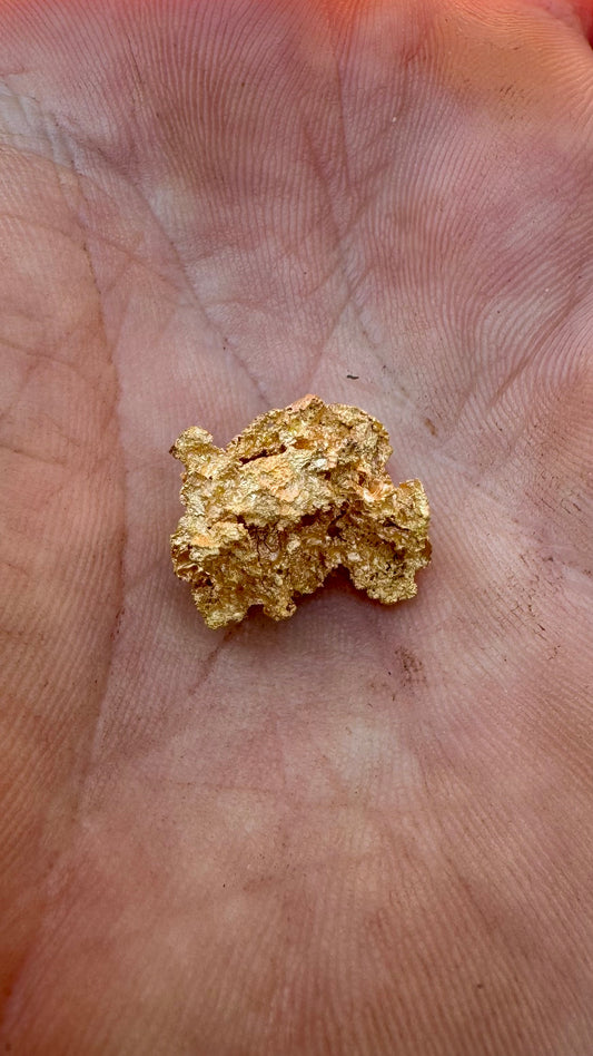 Unusual Collectors Gold Nugget 5.23 grams!