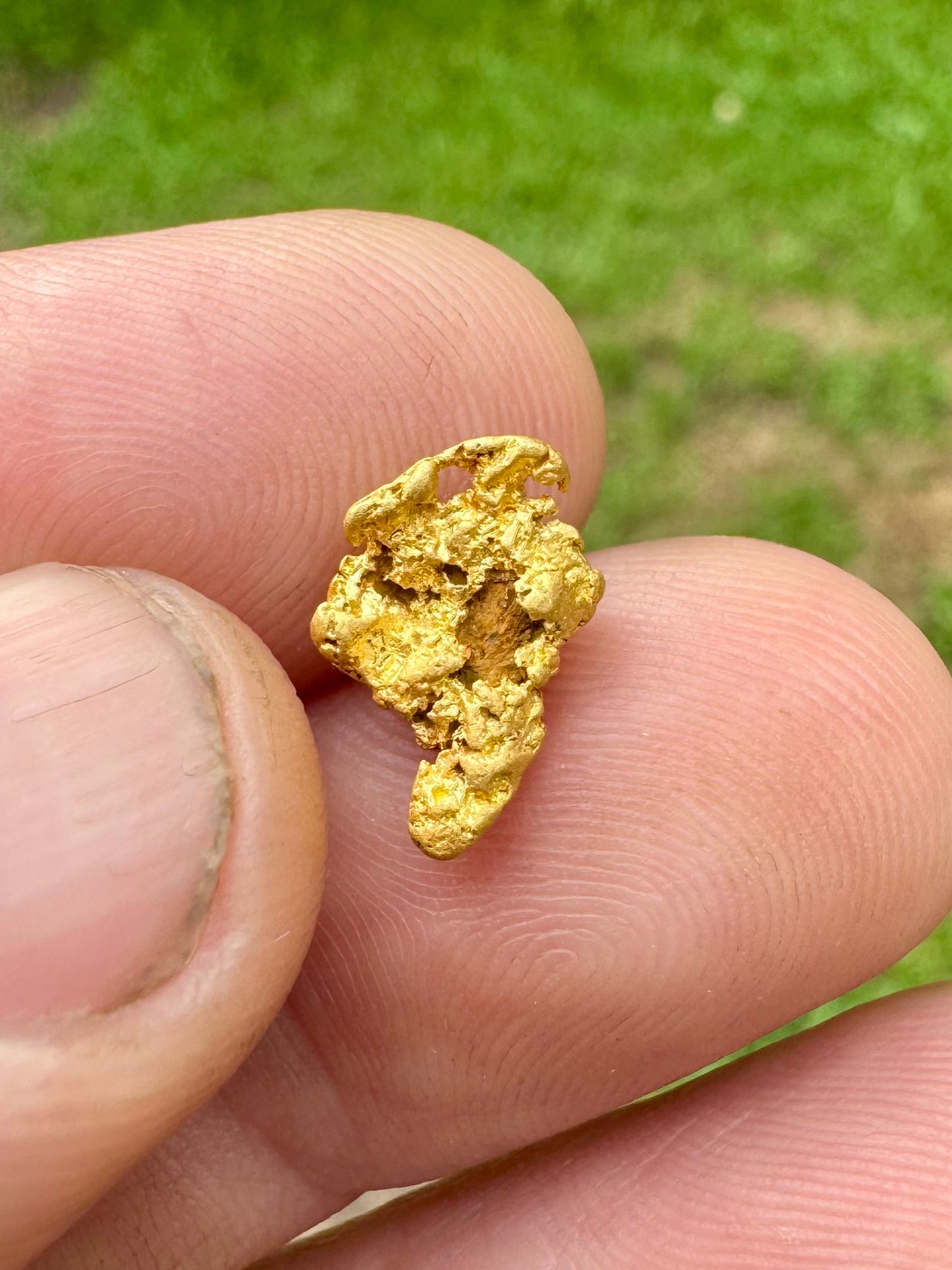 Unique and Natural Gold Nugget 2.30 gram / Terra Ranger Gold