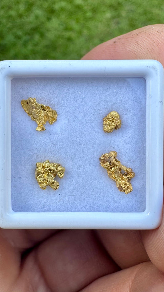 1.06 grams - 4 Gold Nuggets
